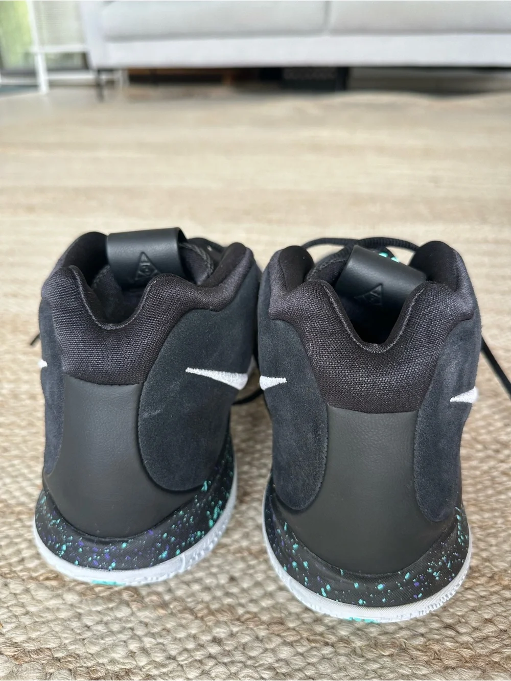 Nike Kyrie 4 Ankle Taker Men’s Basketball Sneakers